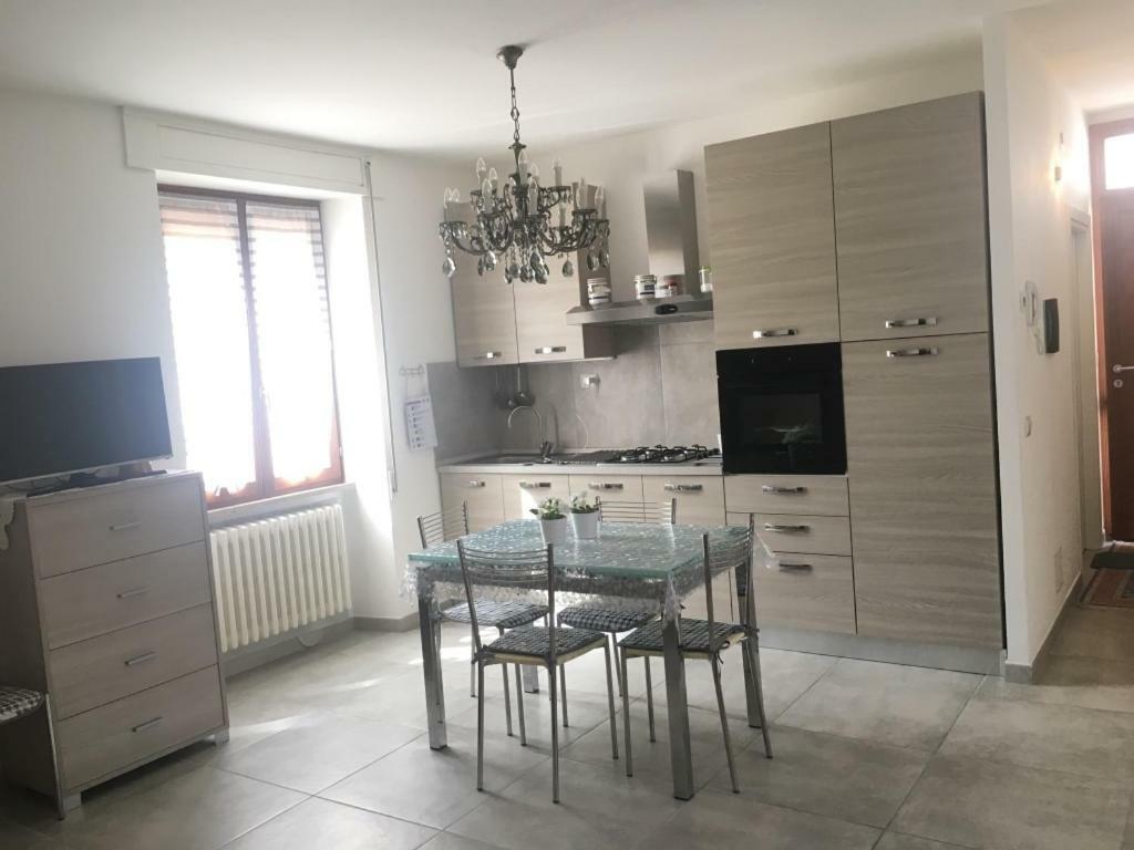Casa Leo Leilighet Fossombrone Eksteriør bilde